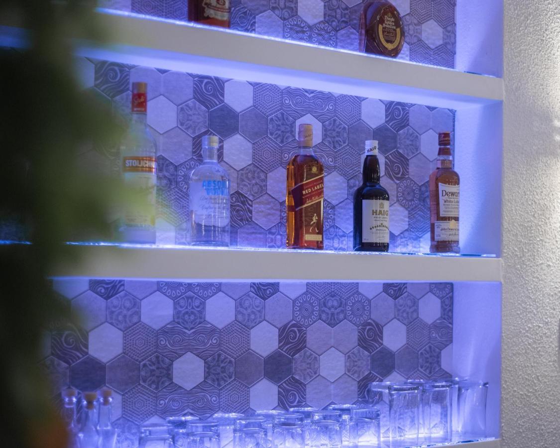 Venus Minimal Hotel Tinos ภายนอก รูปภาพ